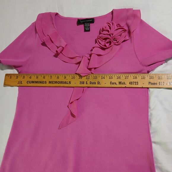 Cable & Gauge Size Large Pink Women's Scoop Neck Top with Ruffle Detail - Picture 7 of 12